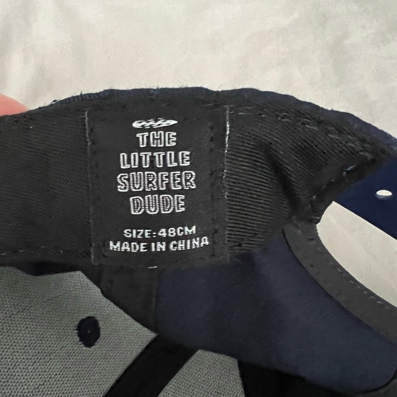 Little Surfer Dude Snapback - Picture 3 of 3